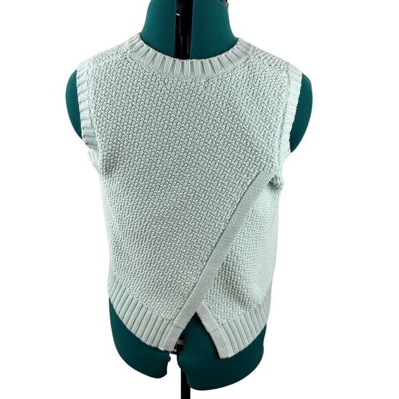 Banana Republic open back vest - Picture 1 of 9